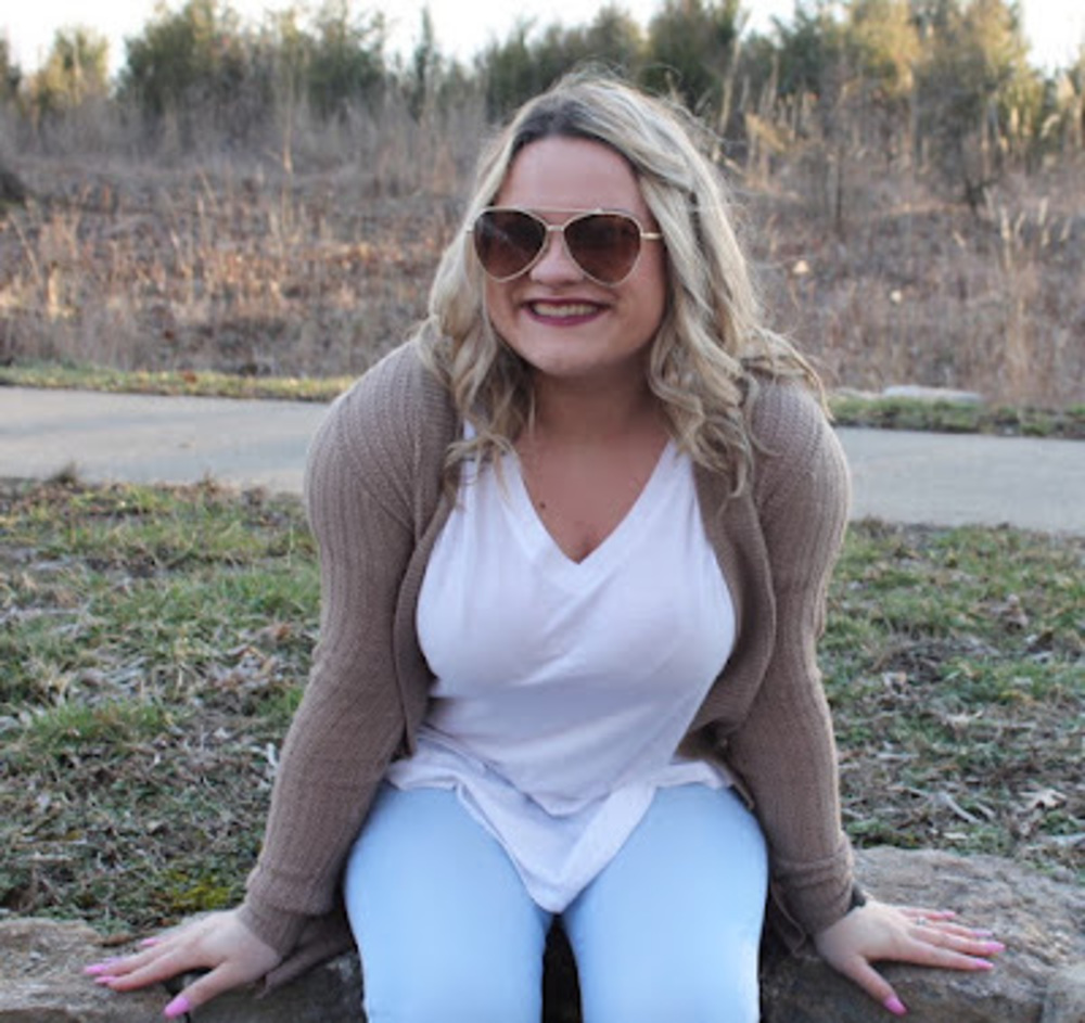 Meet your Posher, Savannah